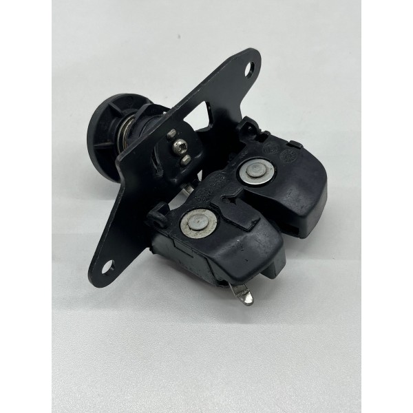 Fechadura Da Mala Do Fiat Mobi 2016 A 2024