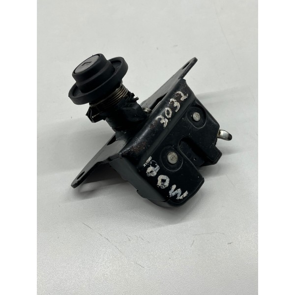 Fechadura Da Mala Do Fiat Mobi 2016 A 2024