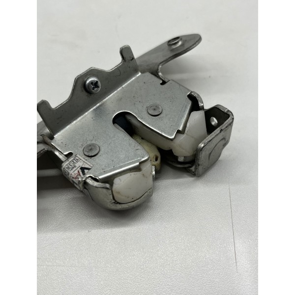 Fechadura Tampa Traseira Toyota Etios Hatch 2018