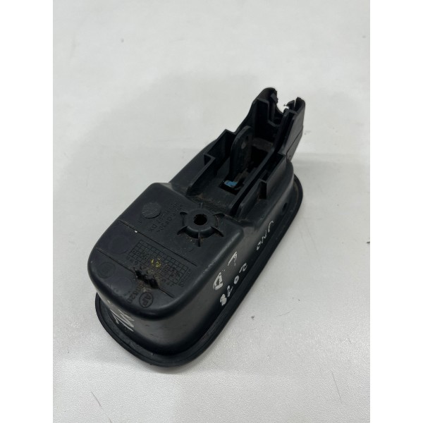 Maçaneta Puxador Traseira Direita Fiat Mobi 2016 A 2025