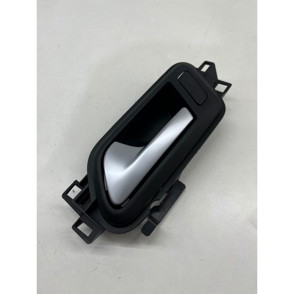 Maçaneta Interna Dianteiro Esquerdo Vw Amarok 2010 A 2018