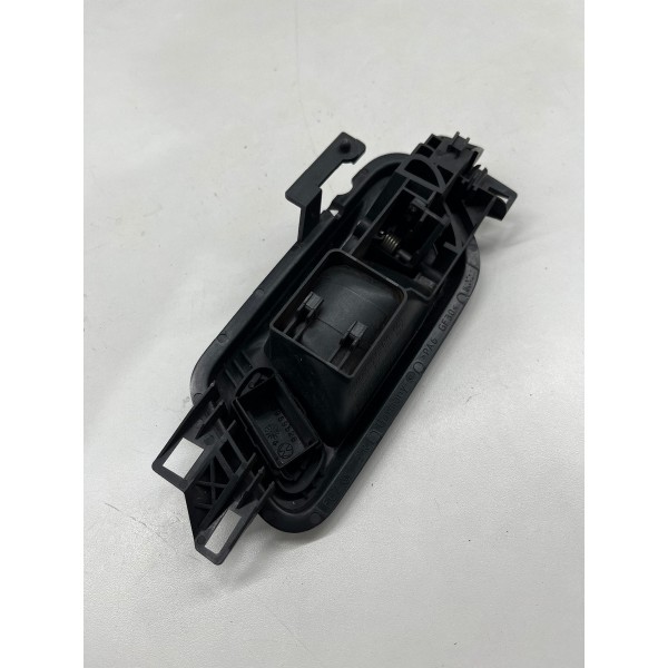 Maçaneta Interna Dianteira Direita Vw Amarok V6 2011 A 2022