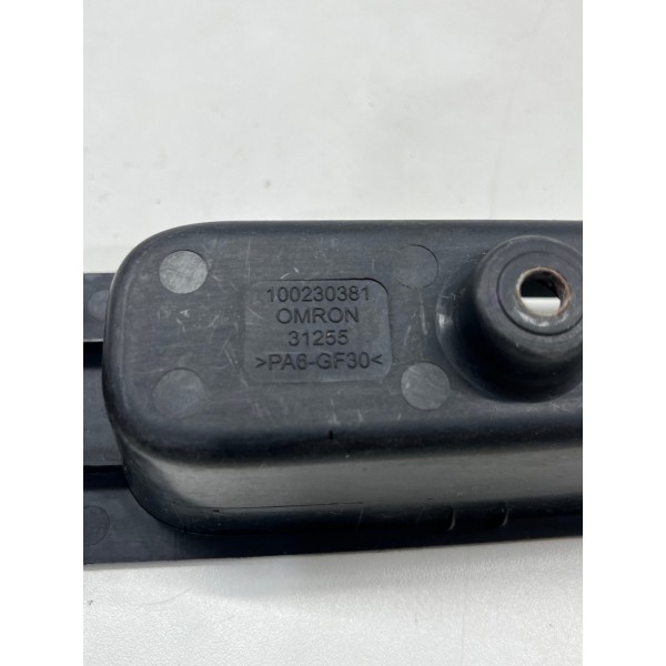 Moldura Botão Vidro Dianteiro L.d Fiat Mobi 2020 A 2024