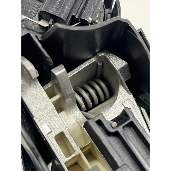 Maçaneta Interna Dianteira Direita Ford Fiesta 2011