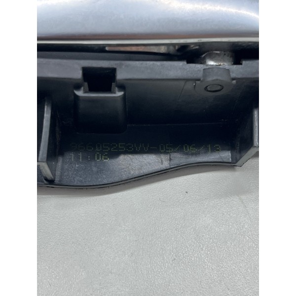 Maçaneta Interna Dianteiro Direito Peugeot 408 2011 A 2020