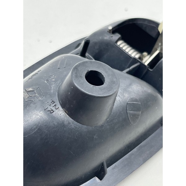 Maçaneta Puxador Traseiro Direito Renault Sandero 2015 A2018