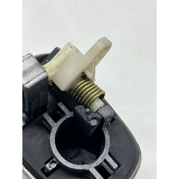 Maçaneta Ext. Porta Tra.esq. Ford Fiesta Sedan 2003 A 2012