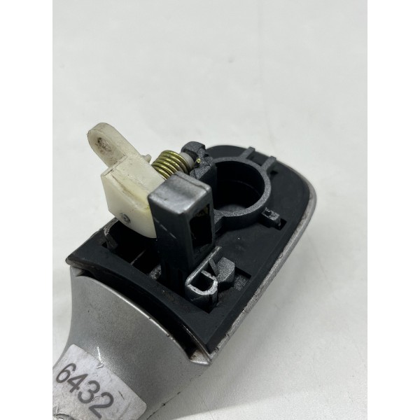 Maçaneta Ext. Porta Tra.esq. Ford Fiesta Sedan 2003 A 2012