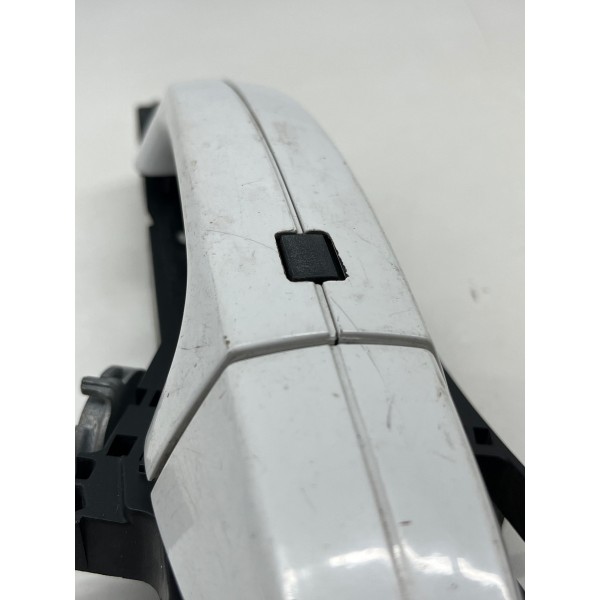 Macaneta Externa Dianteira Direita Ford Fiesta  2017