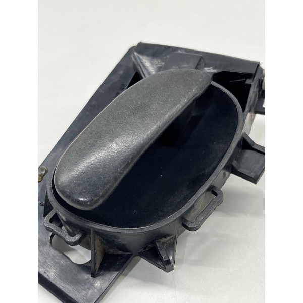 Maçaneta Interna Diant. Esquerda Peugeot 207 2007 A 2009
