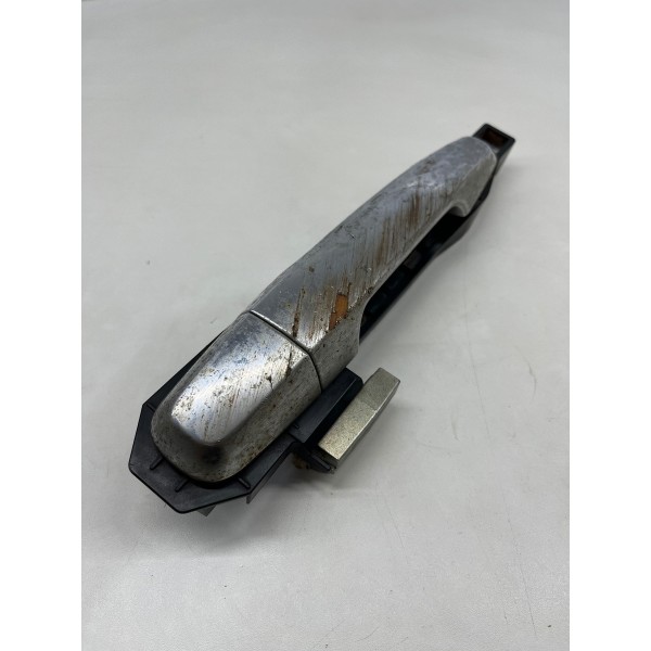 Maçaneta Externa Tras. Esqu. Mitsubishi Dakar 2011 A 2014