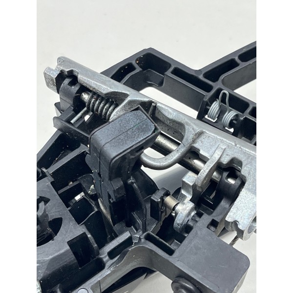 Maçaneta Externa Dianteira Direita Ford Ka 2015 A 2021