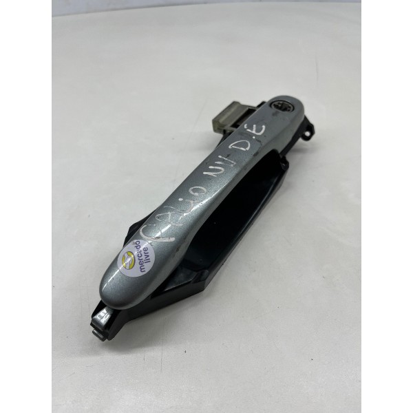 Maçaneta Dianteria Esquerda Fiat Palio 2008 A 2012