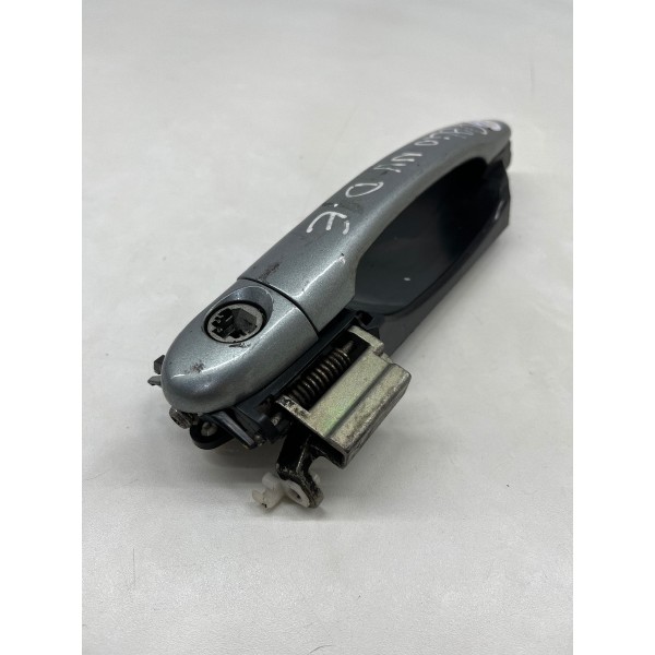 Maçaneta Dianteria Esquerda Fiat Palio 2008 A 2012