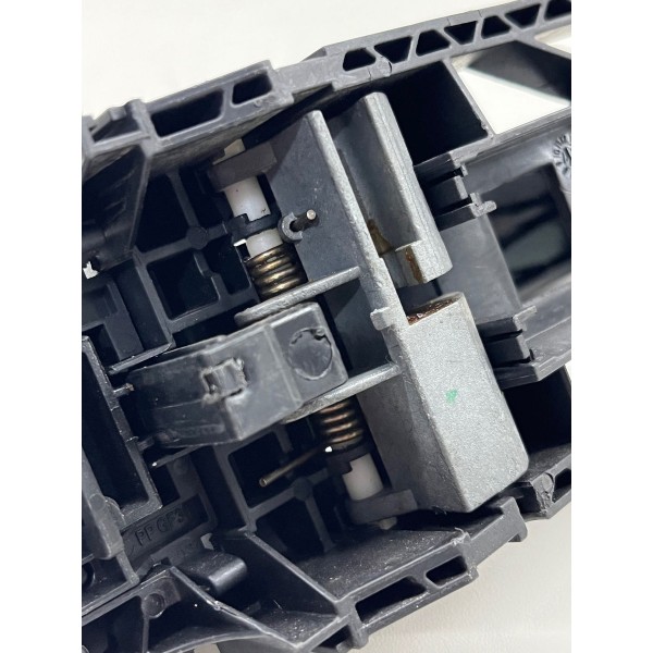 Maçaneta Externa Dianteira Direita Volkswagen Up 2014 A 2021