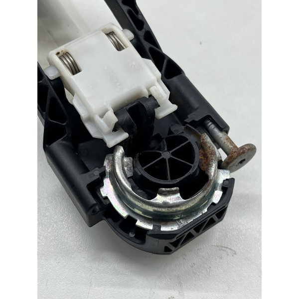 Maçaneta Porta Traseira Esquerda Volkswagen Fox 2015 A 2018