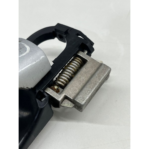 Maçaneta Externa  Tras Direita Fiat Grand Siena 2011