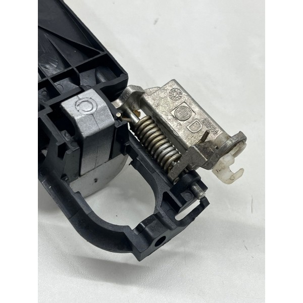 Maçaneta Externa  Tras Direita Fiat Grand Siena 2011