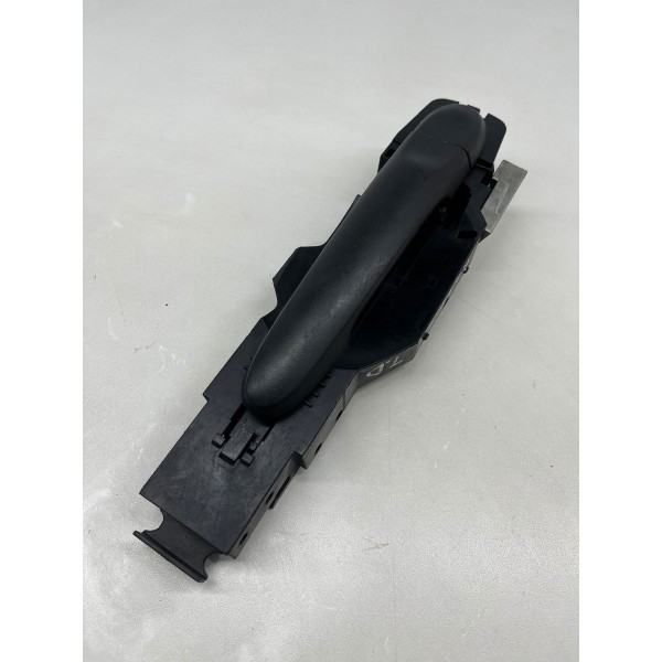 Maçaneta Externa Porta Dian. Dir. Nissan March 2014 A 2019