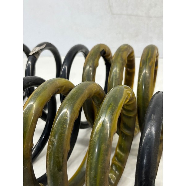 Par Molas Traseiras Ram Rampage 2023 A 2024