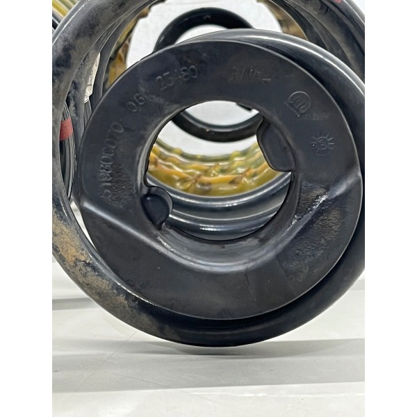 Par Molas Traseiras Ram Rampage 2023 A 2024