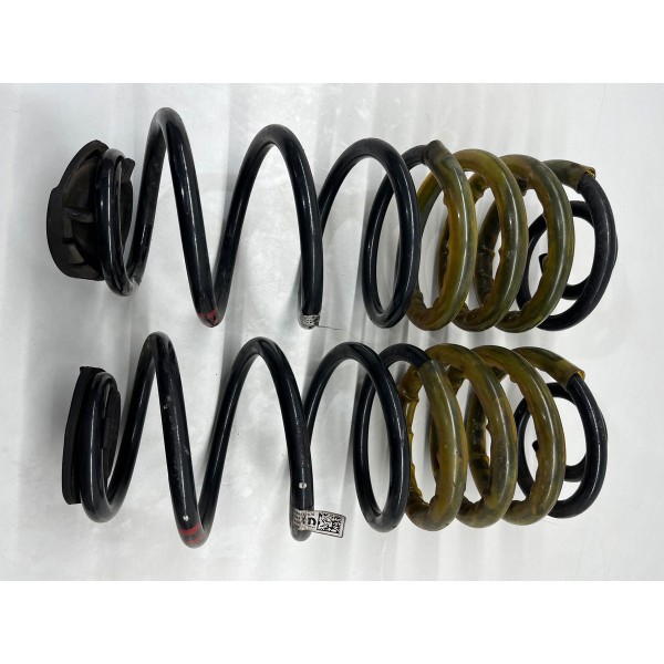 Par Molas Traseiras Ram Rampage 2023 A 2024