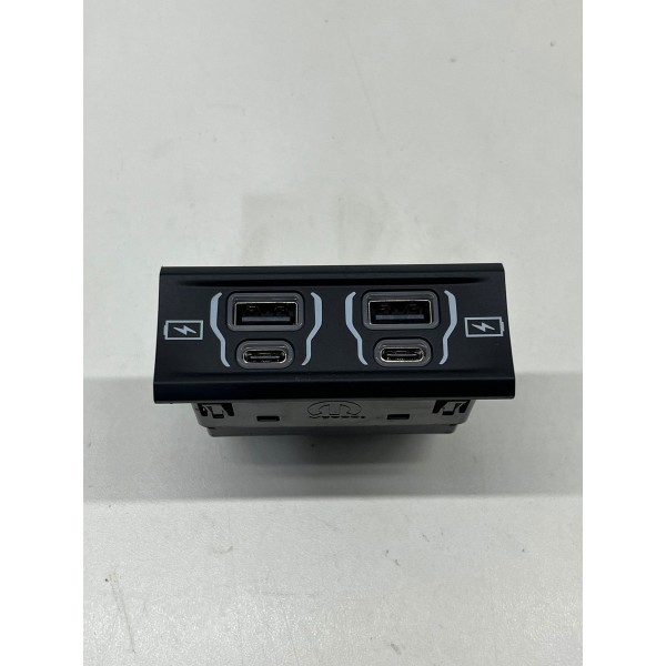 Entrada Usb Ram Rampage  2024 A 2025