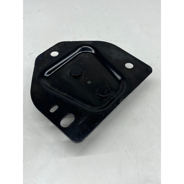 Suporte Traseiro Esquerdo Ram Rampage 2024 A 2025