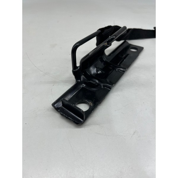 Suporte Trava Banco Traseira Direita Rampage 2024 A 2025