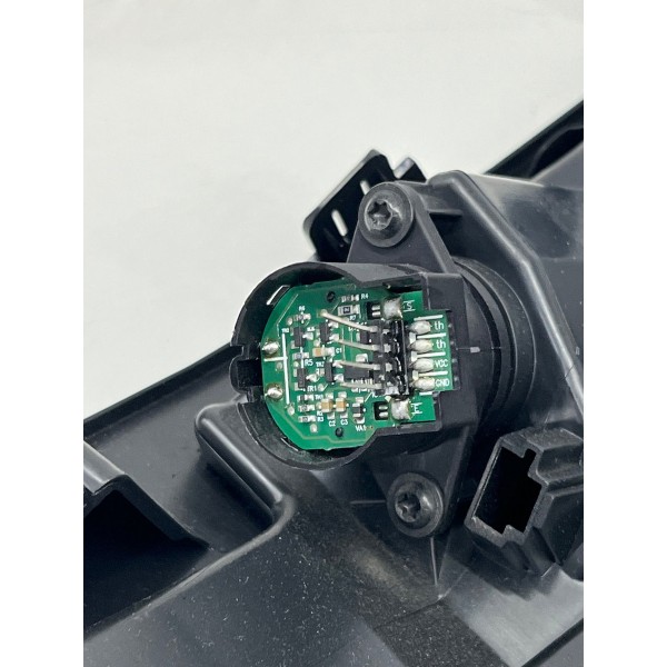 Acabamento Inferior Painel Esquerdo Ram Rampage 2024 A 2025