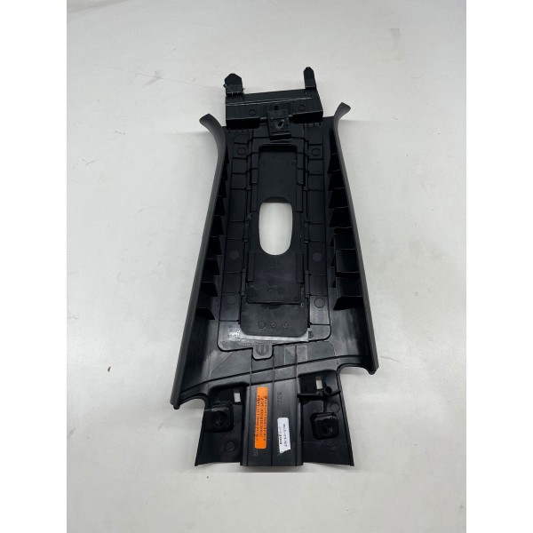 Acabamento Coluna Direito Ram Rampage 2024 A 2025