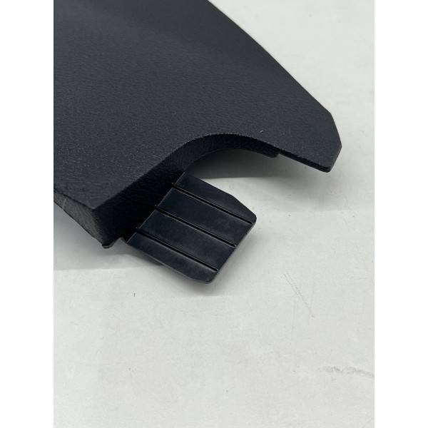 Acabamento Esquerdo Console Central Ram Rampage  2024 A 2025