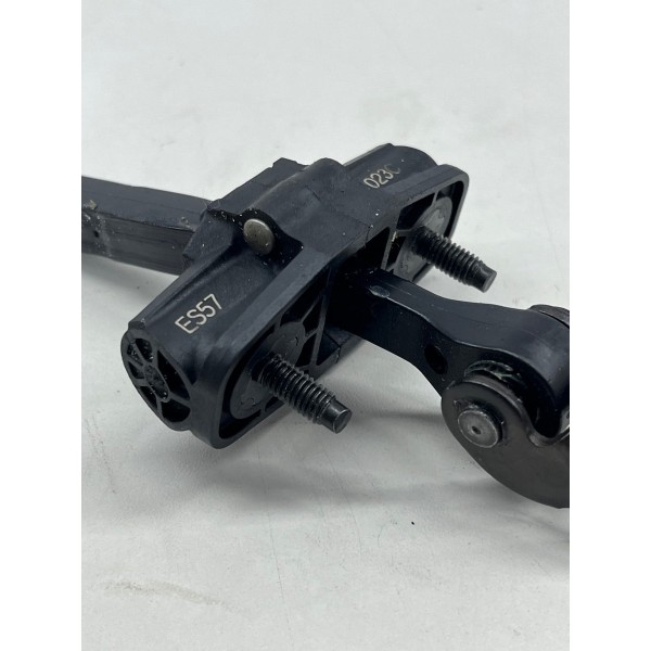 Limitador Dobradiça Porta Traseira  Ram Rampage 2024 A 2025