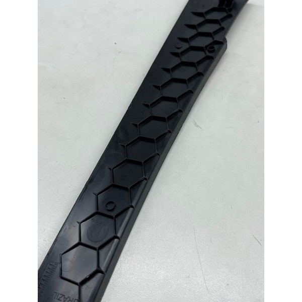 Acabamento Lado Esquerdo Painel Ram Rampage  2024 A 2025