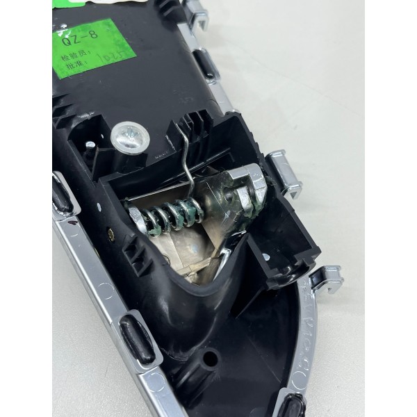 Maçaneta Interna Dianteiro Direita Chery Tiggo 8 Pro 2025