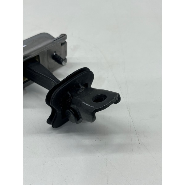 Limitador Porta Traseira Esquerda Chery Tiggo 8 2025