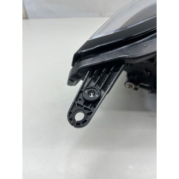 Farol Led Dianteiro Esquerdo Chery Tiggo 8 Pro 2025