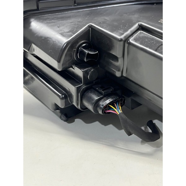 Farol Led Dianteiro Direito Chery Tiggo 8 Pro 2025