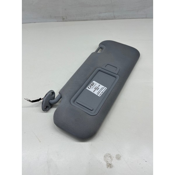 Quebra-sol Esquerdo Chery Tiggo 8 Pro 2025