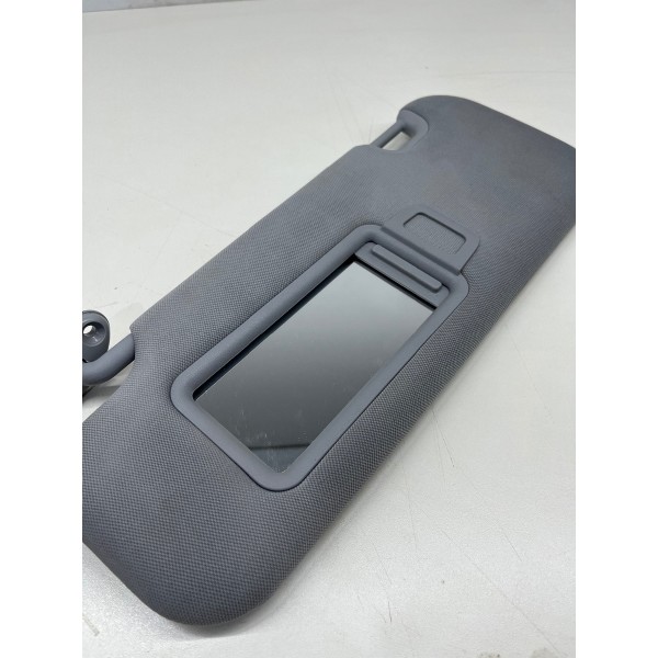 Quebra-sol Esquerdo Chery Tiggo 8 Pro 2025