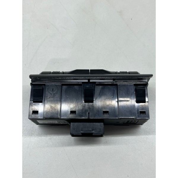 Botão Comando Farol Porta Malas Tiggo 8 Pro 2023