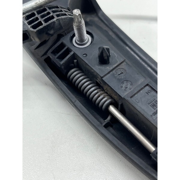 Maçaneta Ext. Direito Traseiro Chevrolet Onix  2018 A 2019