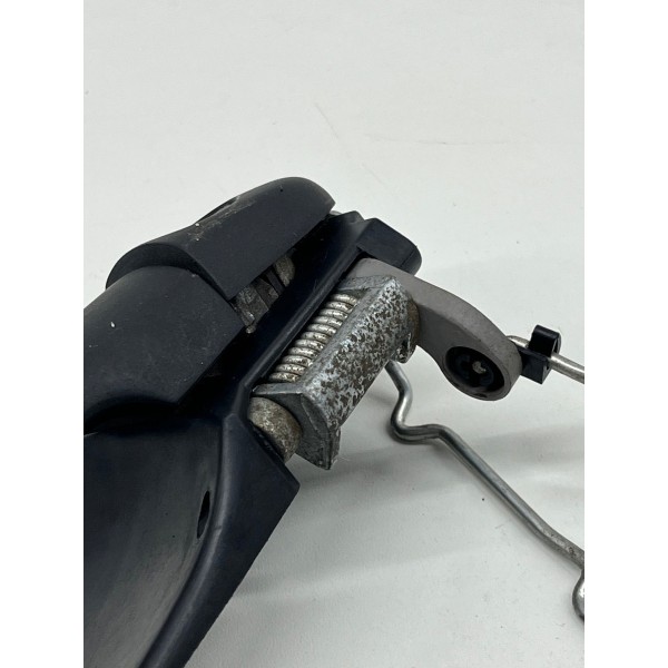 Maçaneta Externa Dianteira Direita Fiat Strada 2016 A 2019 Dianteira