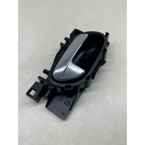 Maçaneta Interna Dianteira Direita Peugeot 308 2011 A 2019