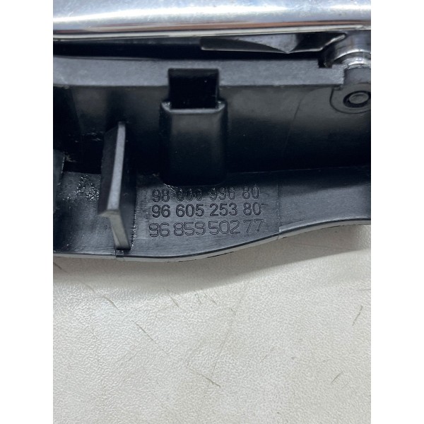 Maçaneta Interna Dianteira Direita Peugeot 308 2011 A 2019