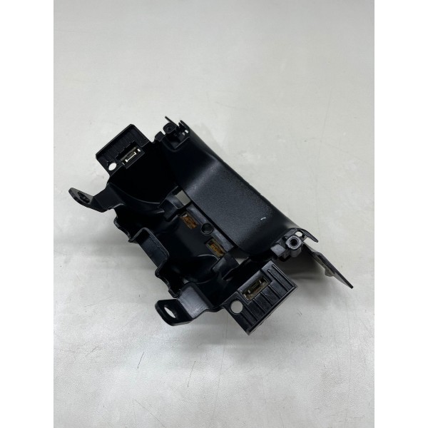 Moldura Maçaneta  Esquerda Volkswagen Amarok 2017 A 2022