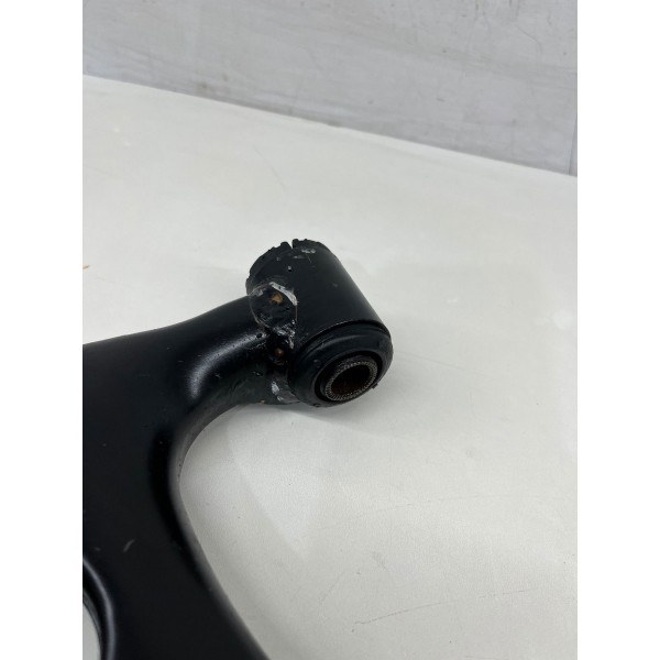 Bandeja Dianteira Esquerda Chery Tiggo 8 2020 A 2025