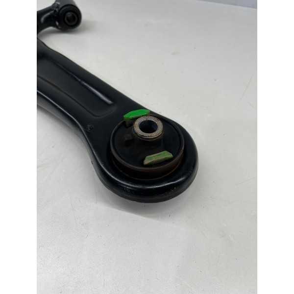 Bandeja Dianteira Esquerda Chery Tiggo 8 2020 A 2025