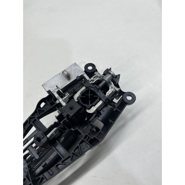 Maçaneta Traseira Direita  Tracker Chevrolet  2006