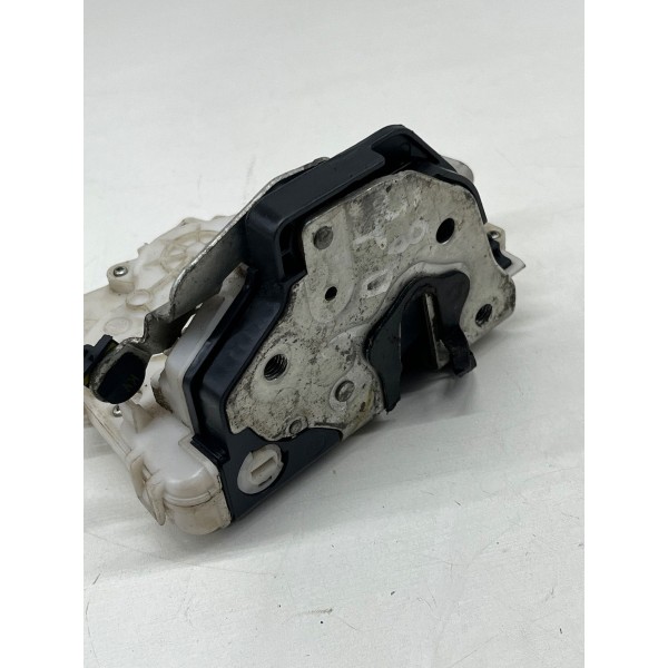 Tranca Elétrica Tras. L.d Volkswagen Gol . G5 G6 2008 A 2016